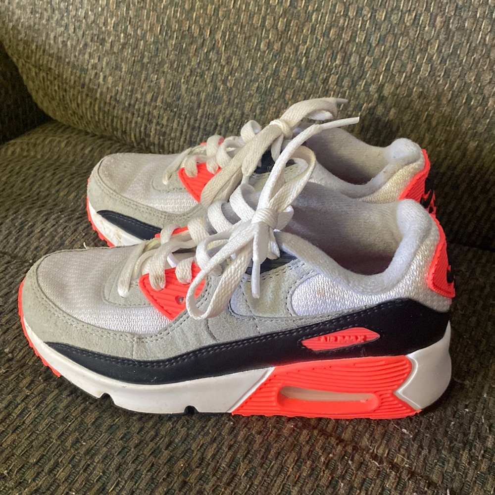 13.5 Children Nike air max shoes